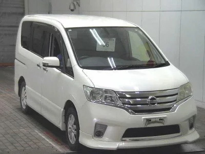 NISSAN SERENA