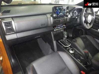 MITSUBISHI TRITON