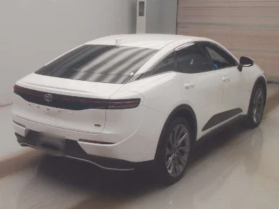 TOYOTA CROWN CROSSOVER