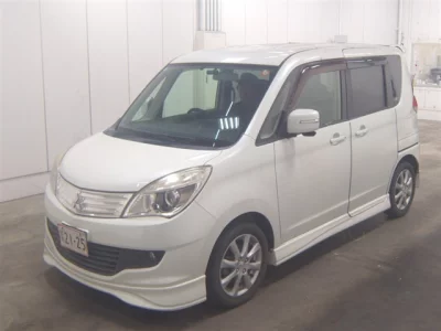 MITSUBISHI DELICA D2