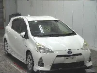 Цена авто Toyota Aqua с аукционов Японии, номер кузова NHP10, пробег 105 000, оценка 2
