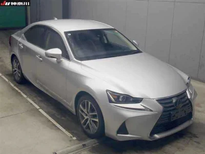 LEXUS IS