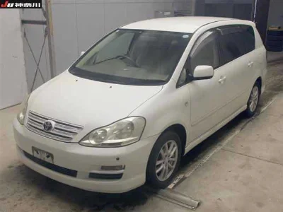 Toyota Ipsum