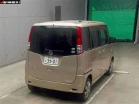 Цена авто Nissan Dayz Roox с аукционов Японии, номер кузова ML21S, пробег 52 000, оценка 8