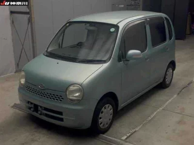 DAIHATSU MOVE LATTE