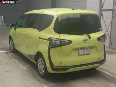 TOYOTA SIENTA