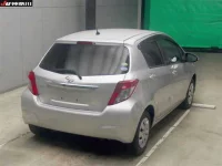 Цена авто Toyota Vitz с аукционов Японии, номер кузова KSP130, пробег 68 000, оценка 2