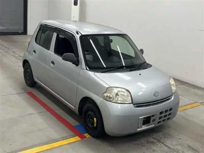DAIHATSU ESSE