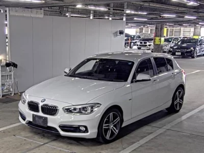 BMW 1 SERIES