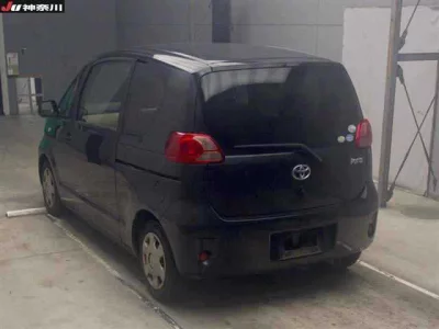 TOYOTA PORTE
