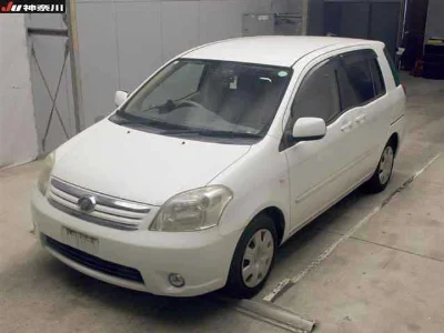 TOYOTA RAUM