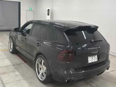 PORSCHE CAYENNE