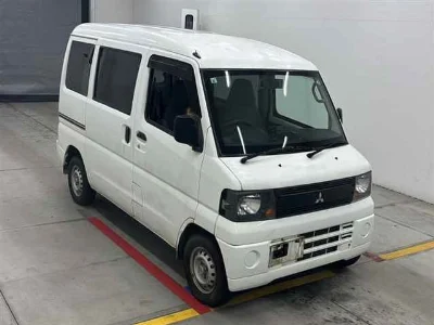 MITSUBISHI MINICAB