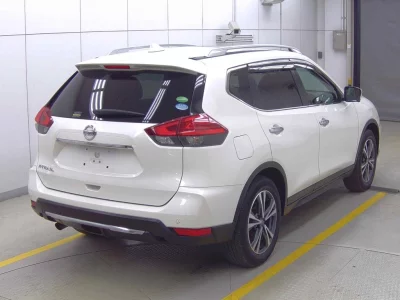 Статистика аукционов Nissan X-Trail