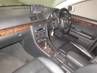 AUDI A4 AVANTE