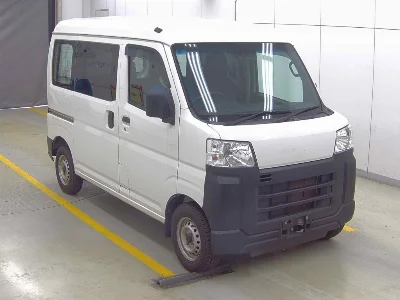 TOYOTA PIXIS VAN