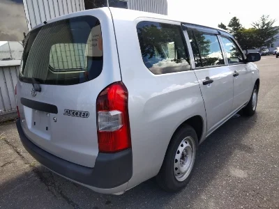 Toyota Succeed