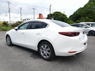 MAZDA MAZDA3