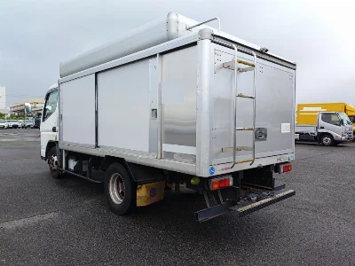 MITSUBISHI CANTER