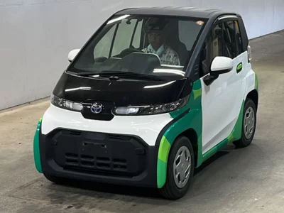 TOYOTA C+POD