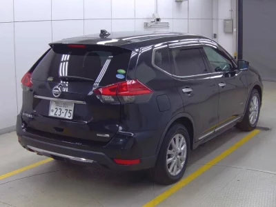 Статистика аукционов Nissan X-Trail