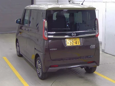 NISSAN ROOX