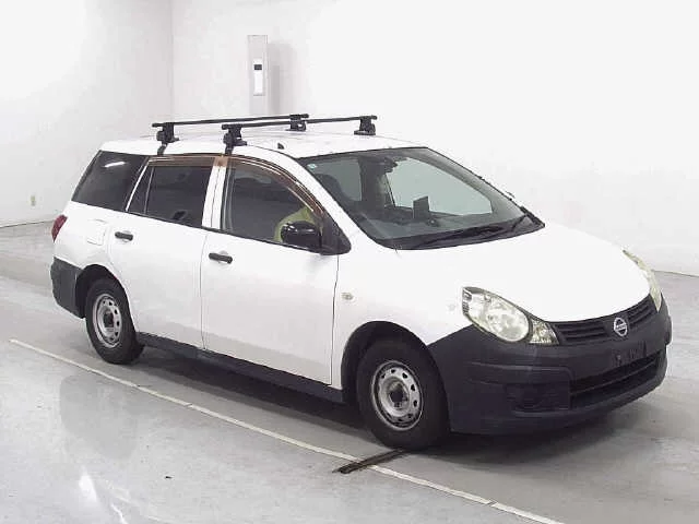 Nissan AD 2008