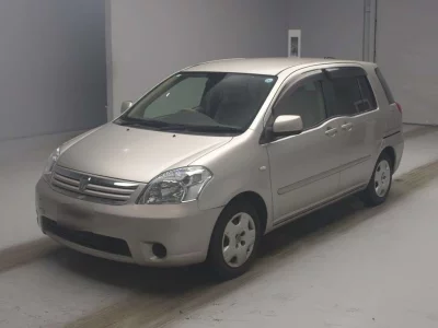 TOYOTA RAUM