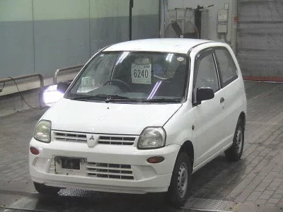 MITSUBISHI MINICA