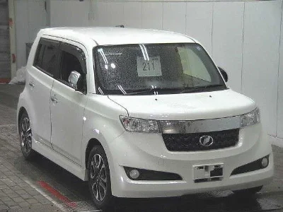 TOYOTA BB