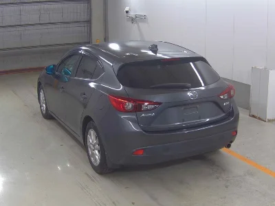 MAZDA AXELA