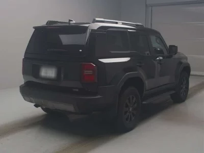 TOYOTA LAND CRUISER 250