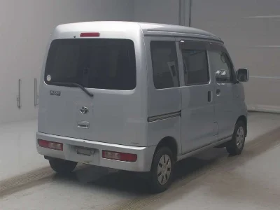 TOYOTA PIXIS VAN