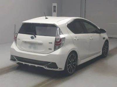 Статистика аукционов Toyota Aqua
