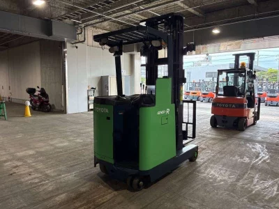 Toyota  FORKLIFT