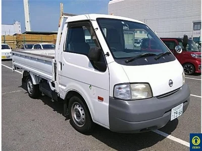 NISSAN VANETTE TRUCK