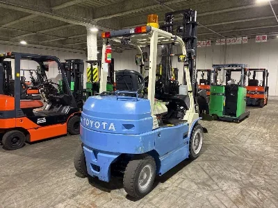 Toyota  FORKLIFT