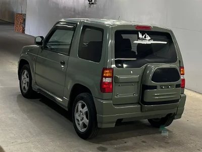 MITSUBISHI PAJERO MINI