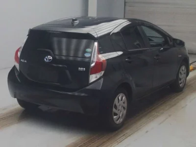 Статистика аукционов Toyota Aqua