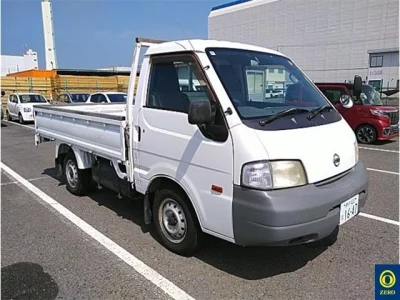 NISSAN VANETTE TRUCK