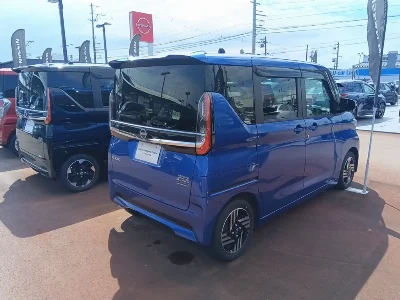 NISSAN ROOX