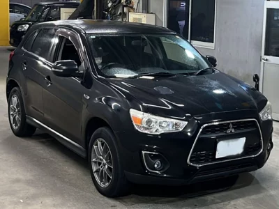 MITSUBISHI RVR