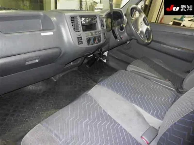 NISSAN CARAVAN