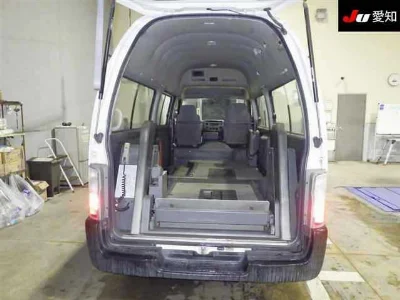 ISUZU COMO