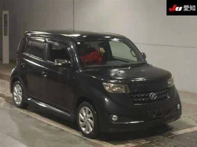 TOYOTA BB