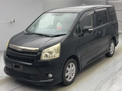 Статистика аукционов Toyota Noah