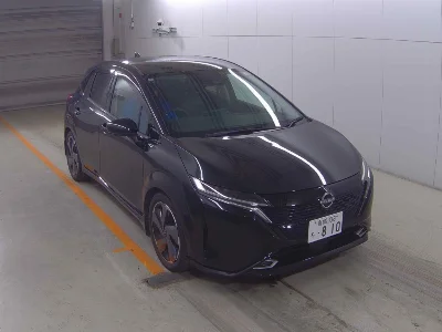 NISSAN AURA