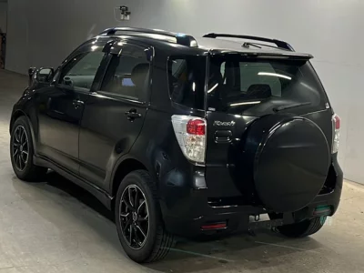 TOYOTA RUSH
