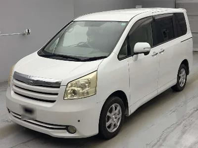 Статистика аукционов Toyota Noah