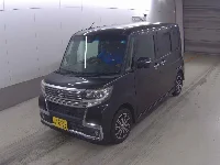 Цена авто Daihatsu Tanto с аукционов Японии, номер кузова LA600S, пробег 54 000, оценка 3